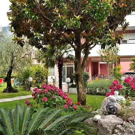 Park Eden Hotel Torbole Sul Garda