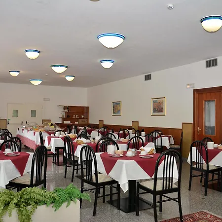 Park Eden Hotel Torbole Sul Garda